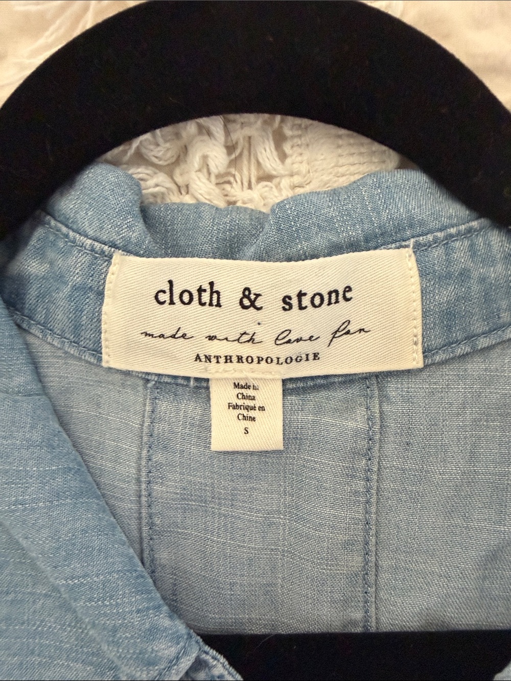 Cloth & Stone by Anthropologie Sleeveless Chambray Button-Down Top - Picture 5 of 6